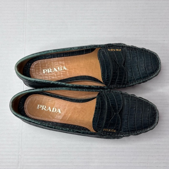 PRADA Penny Driving Green Embossed Crocodile Loafers Size 7.5 - Picture 8 of 10